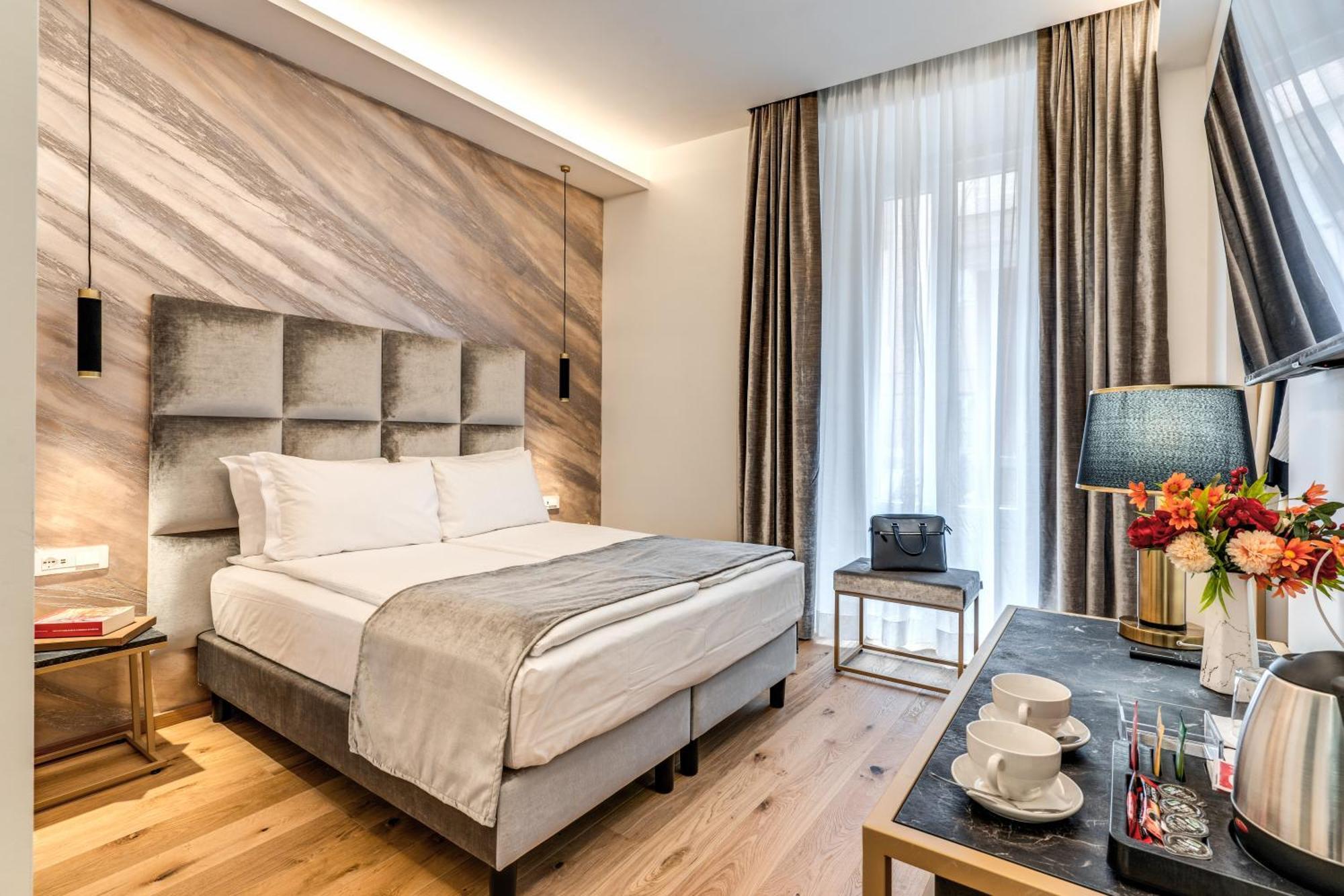 Goldoni 47 Hotel Roma Ngoại thất bức ảnh