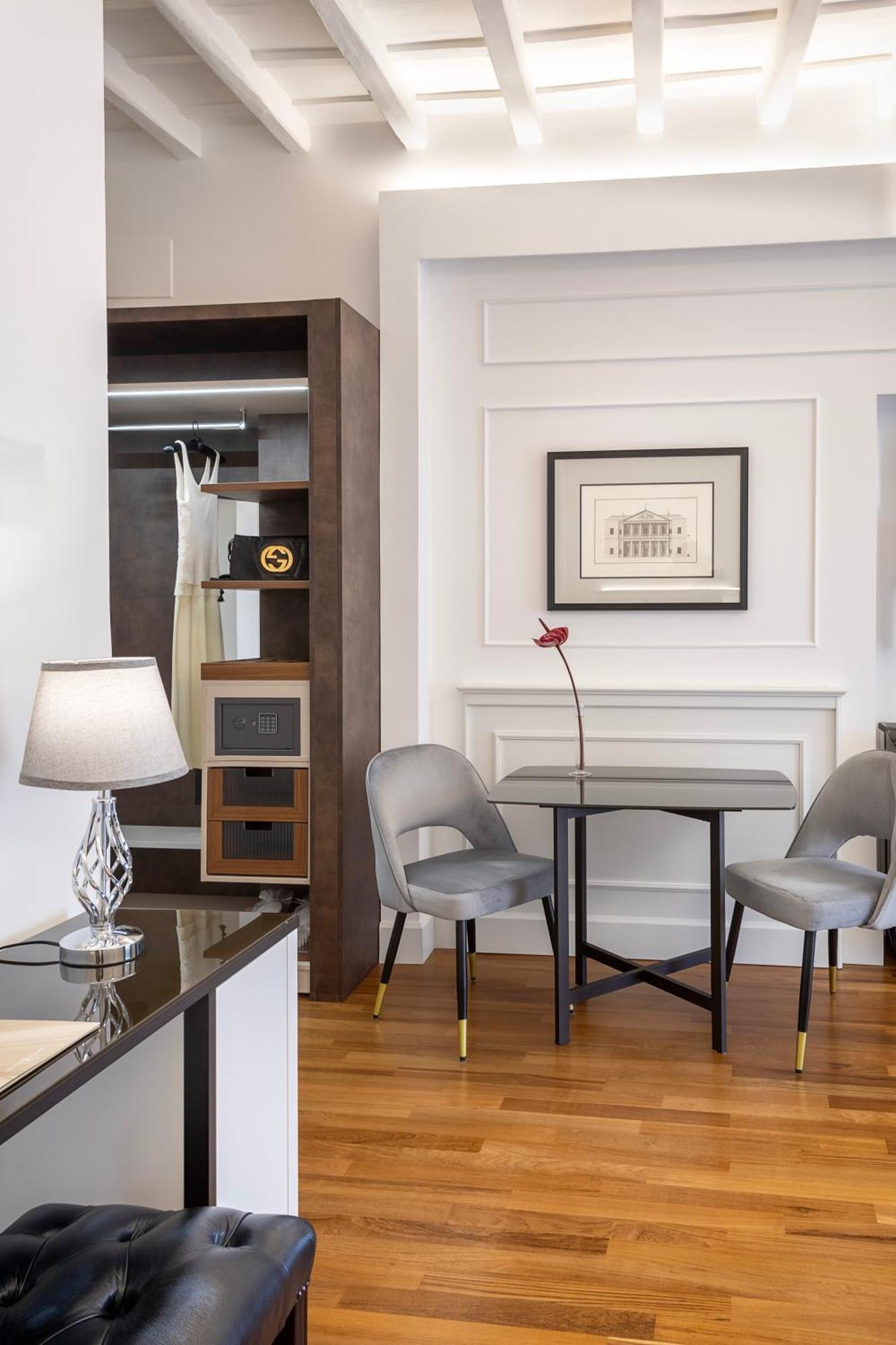 Goldoni 47 Hotel Roma Ngoại thất bức ảnh